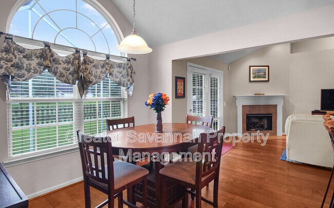 Building Photo - 141 Nandina Wy