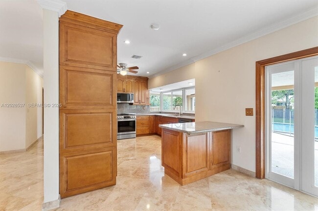 Building Photo - 13241 SW 99th Ct