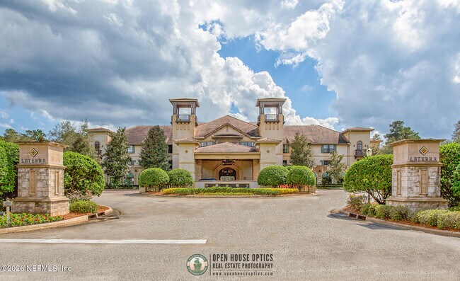 Building Photo - 955 Registry Blvd