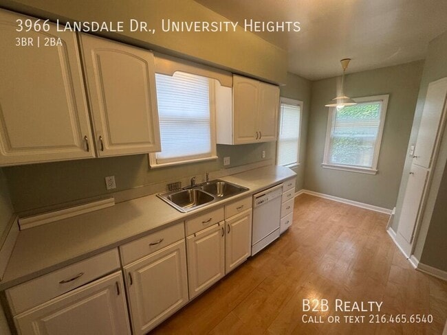 Building Photo - 3966 Lansdale Rd