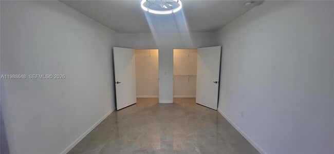 Building Photo - 1016 NE 5th St