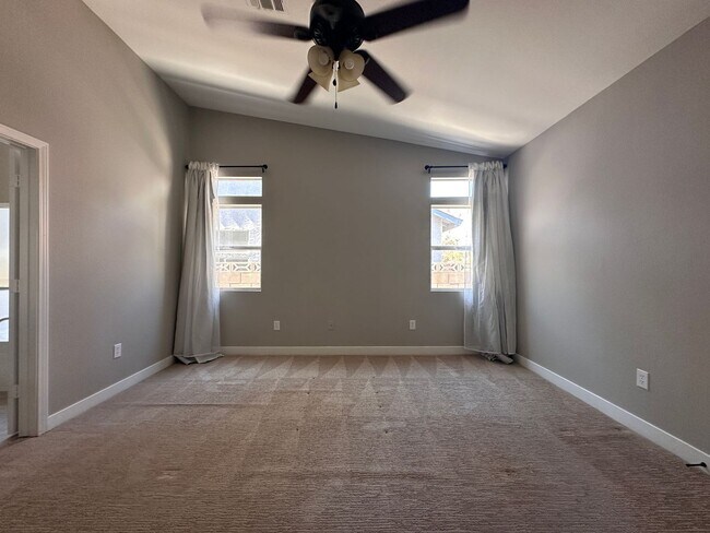 Building Photo - UPGRADED SINGLE STORY HOME WITH 4 BEDS, 2....