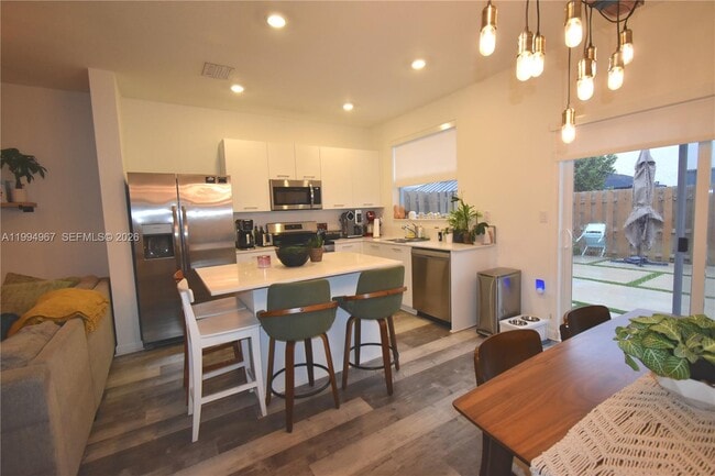 Building Photo - 12107 NW 24th Pl