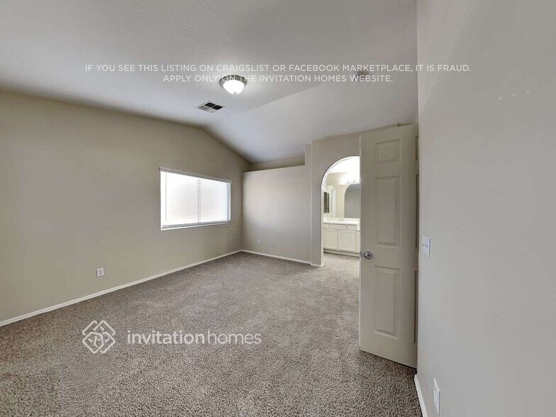 Building Photo - 3440 E Southern Ave