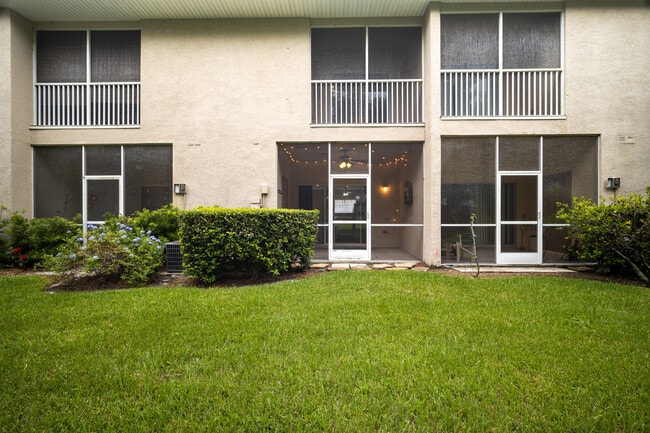 Building Photo - 18505 Pebble Lake Ct