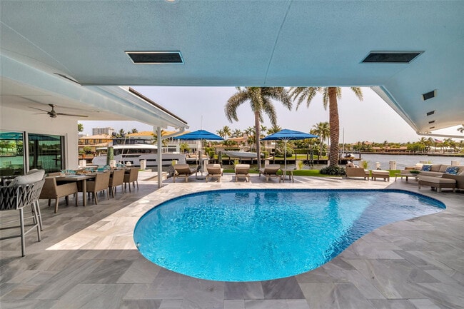 Building Photo - 3108 NE 42nd Ct