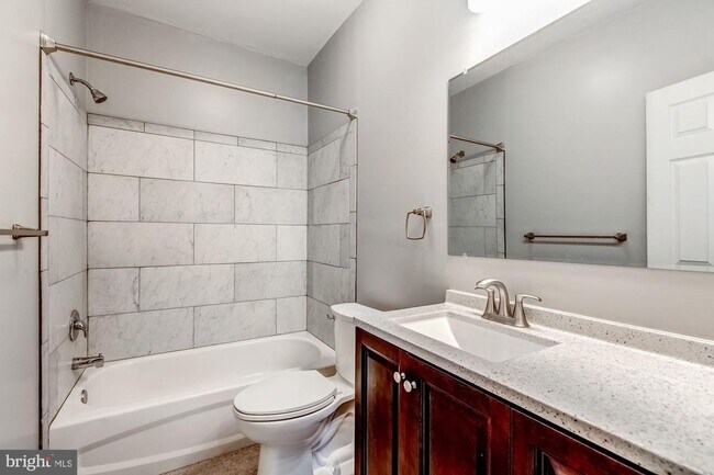 Building Photo - 8844 Song Sparrow Dr