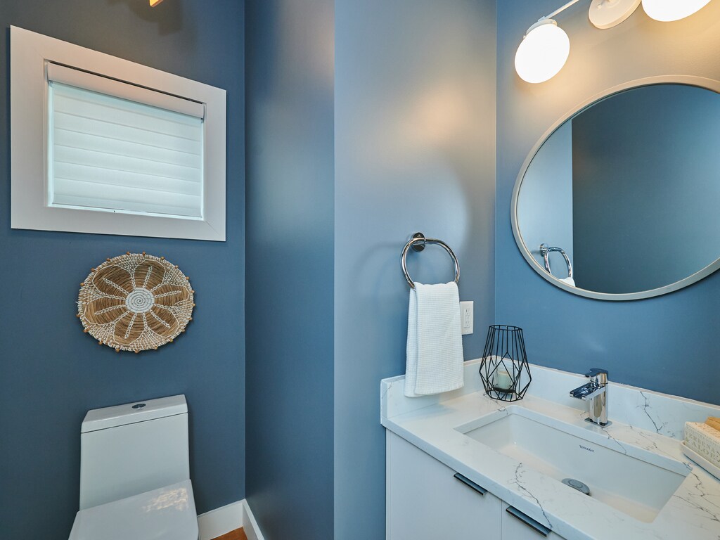 Building Photo - 55 Union St