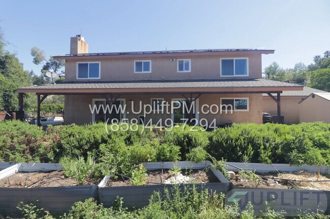 Building Photo - 15436 Las Manzanitas Rd
