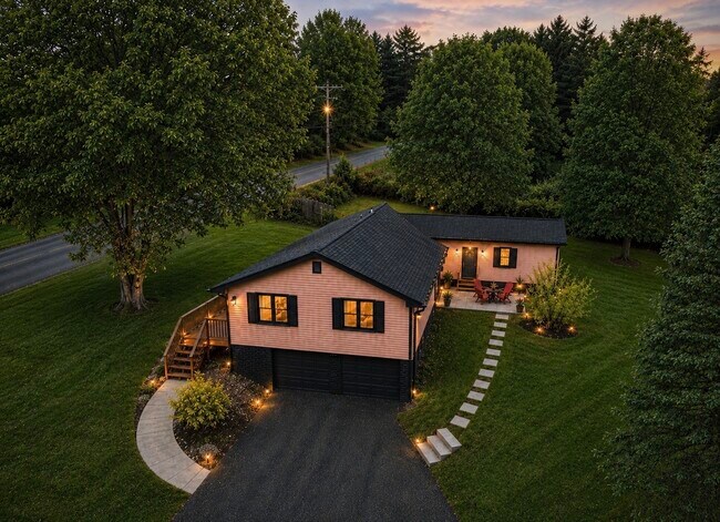 Building Photo - 38 Ferguson Rd