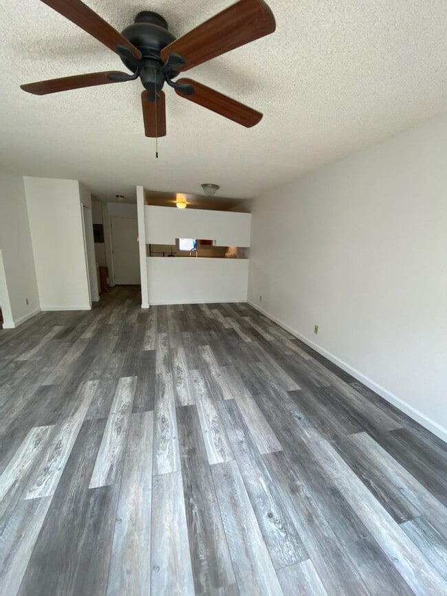 Building Photo - Cozy apartment in Kihei