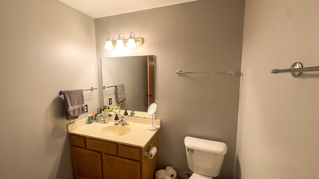 Building Photo - 1411 Watercress Cir