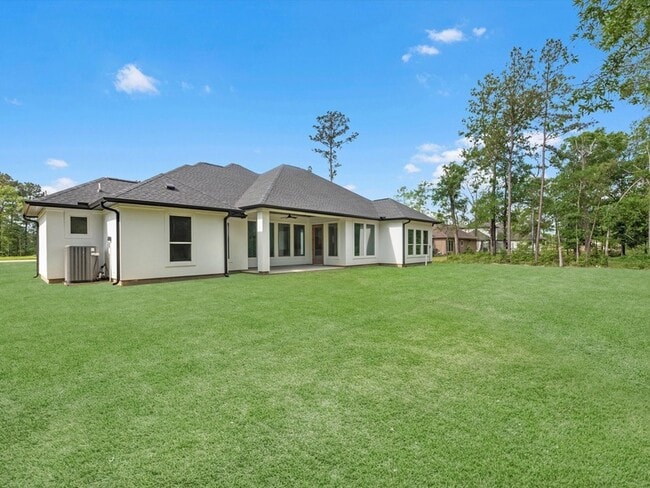 Building Photo - 887 Rd 660