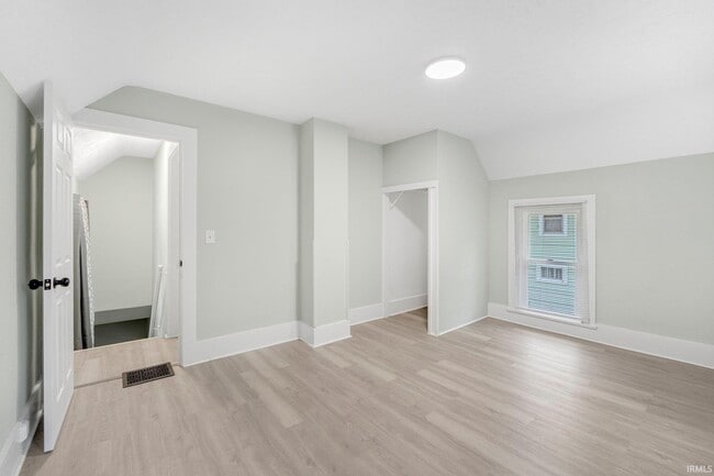 Building Photo - 1409 Oakland St