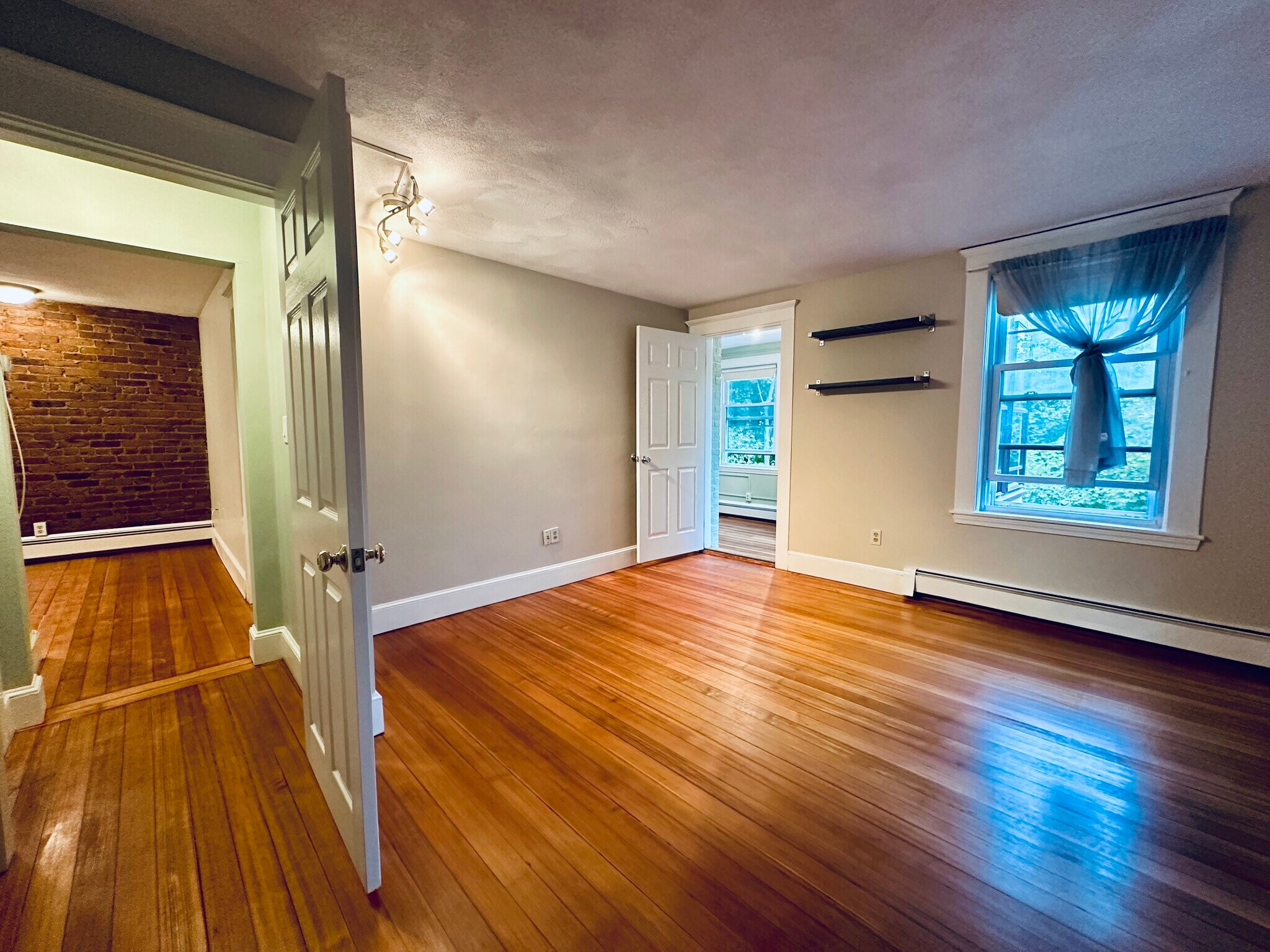 Building Photo - 39 South St