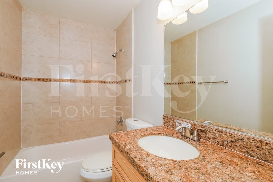 Building Photo - 1345 NW 188th St