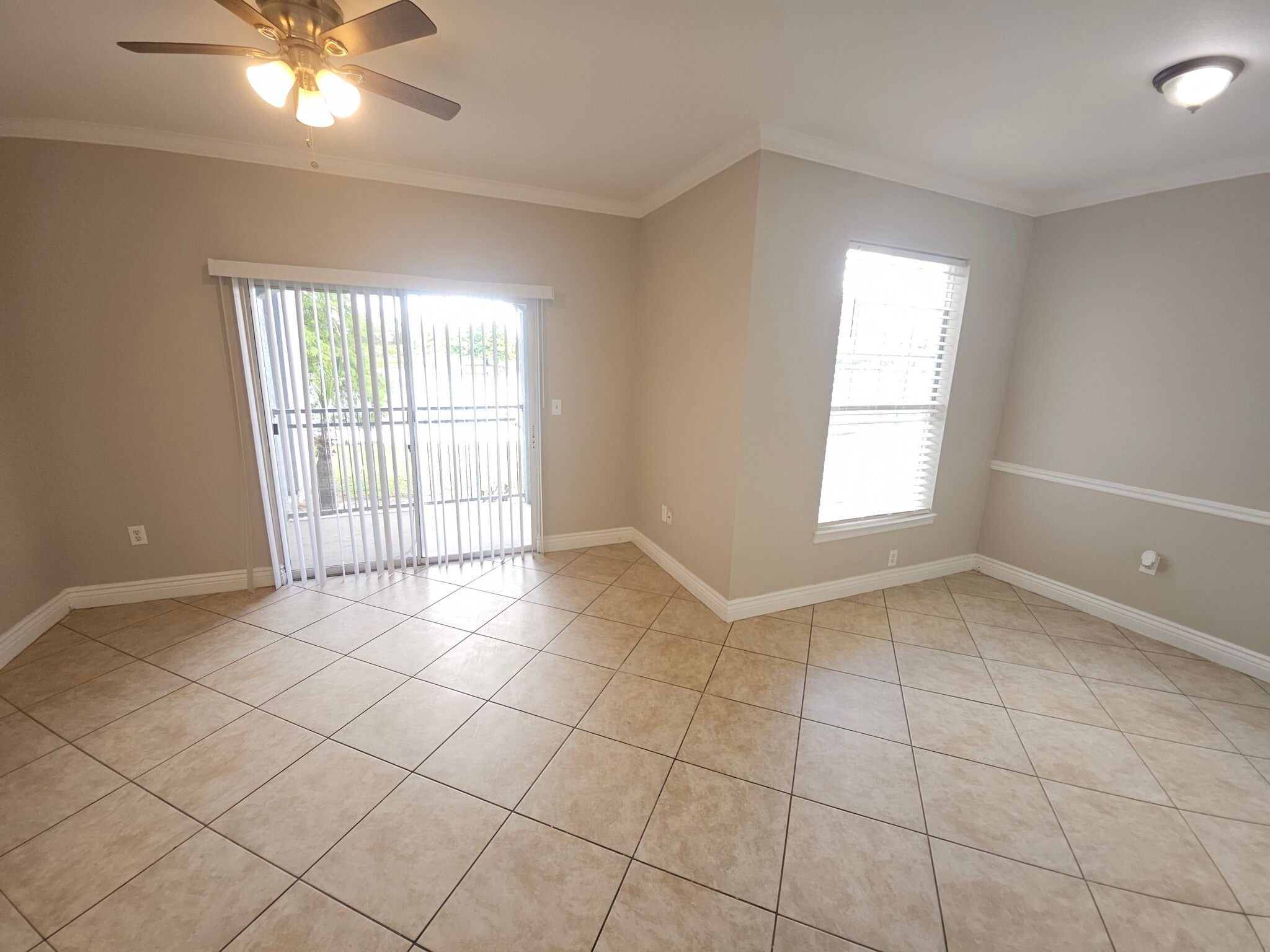 Building Photo - 5537 Pga Blvd