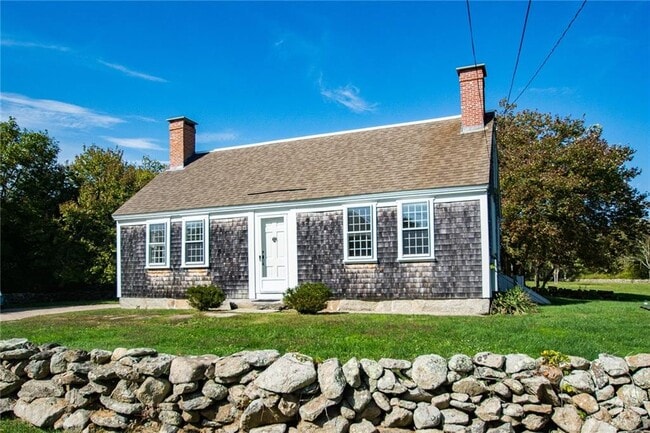 Building Photo - 15 Snell Rd