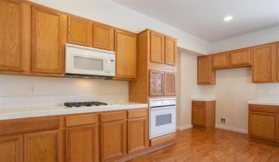 Building Photo - Room to Live & Grow! Expansive 3,547 Sq. Ft. 4-Bedroom 2.5 Bath Home