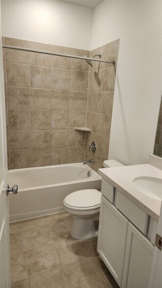 Building Photo - 21642 Coronado Grn Dr
