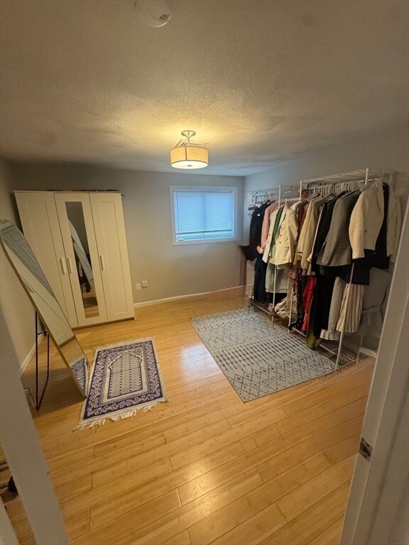 Building Photo - 19 Skyline Dr