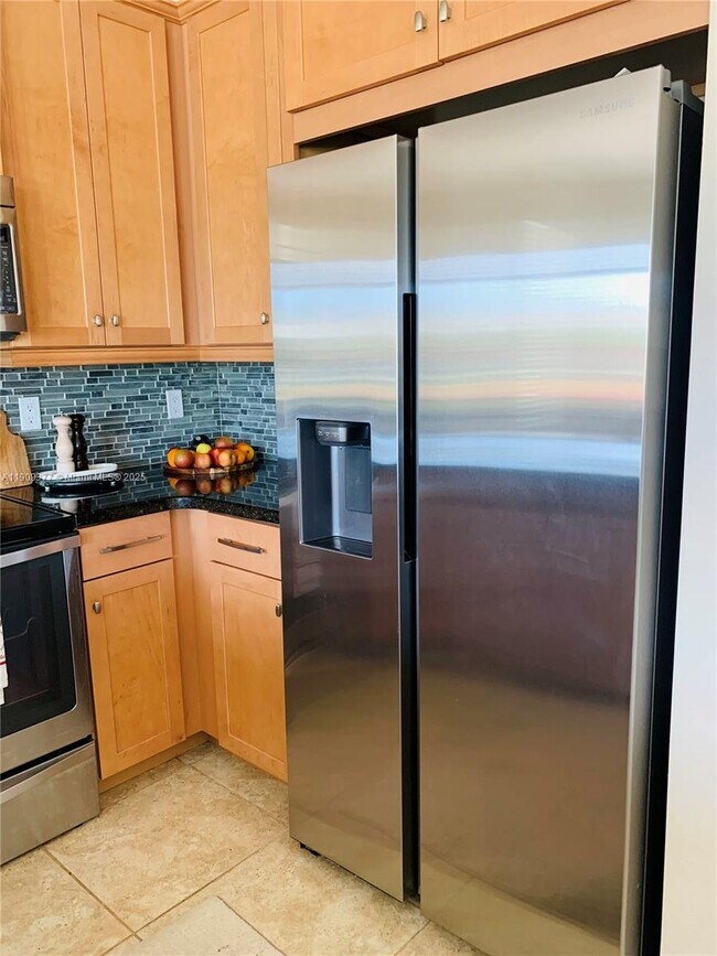 Building Photo - 4812 Foxtail Palm Ct