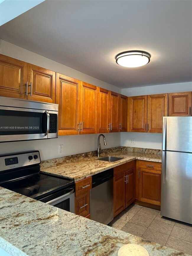 Building Photo - 4101 Indian Creek Dr