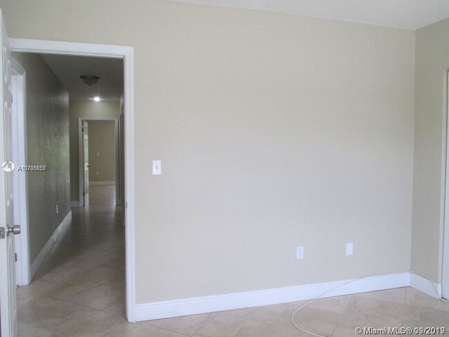 Building Photo - 18150 SW 138th Ct