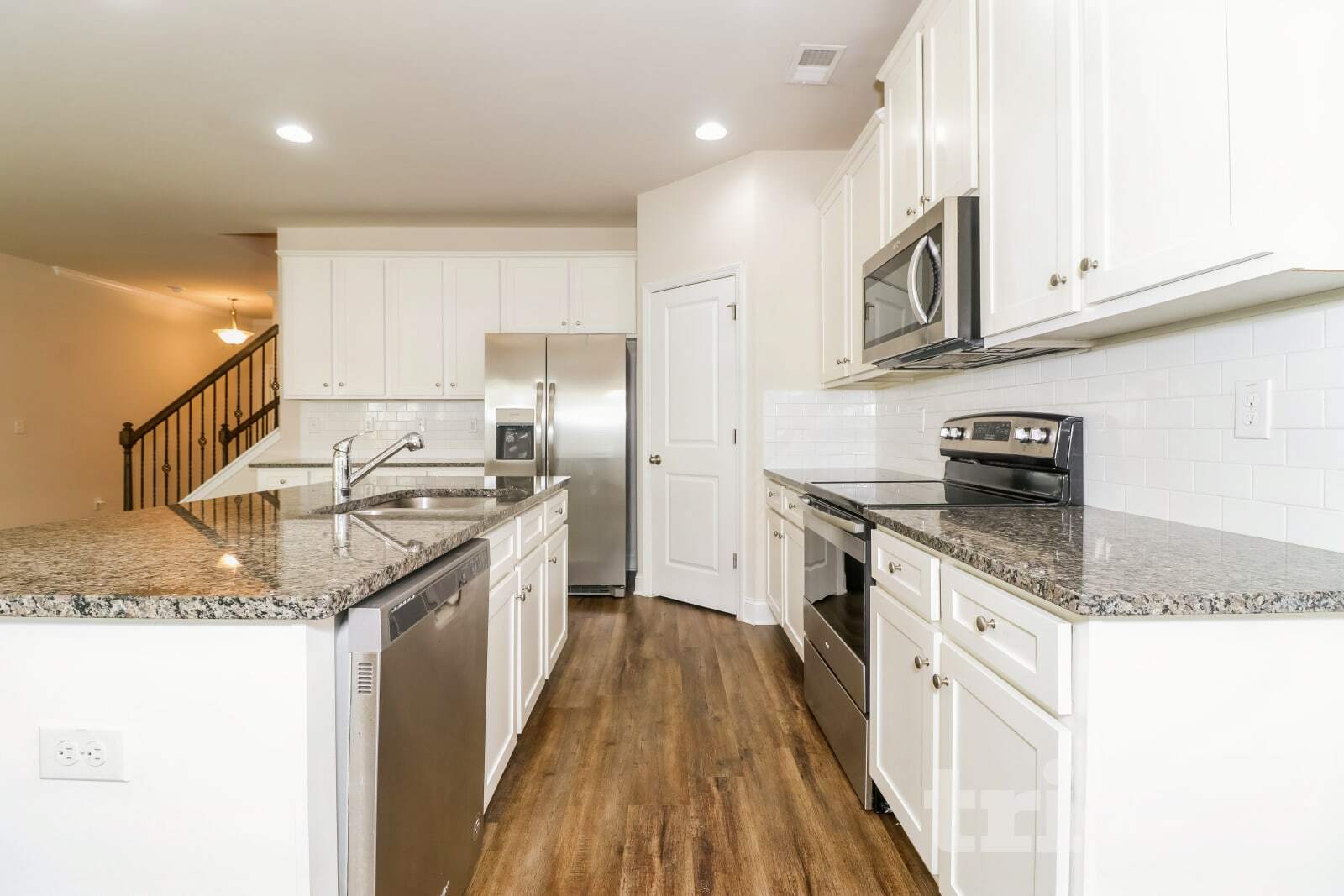 Building Photo - 459 Trickum Hill Dr