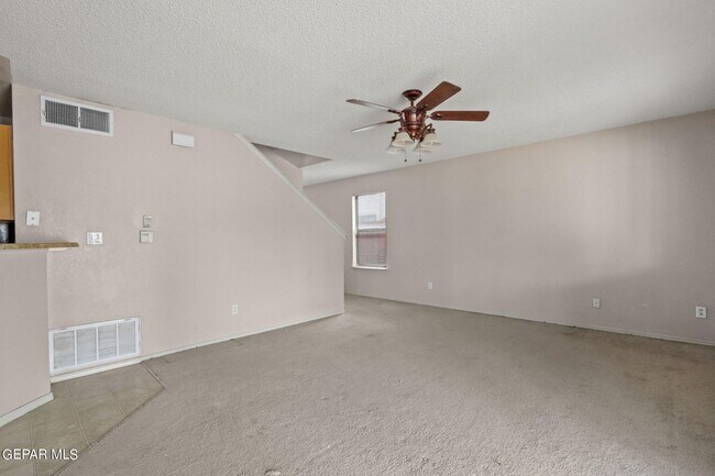 Building Photo - 14301 Pacific Point Dr