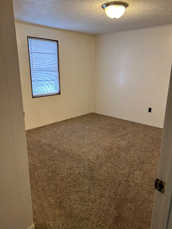 Building Photo - 1702 Mineral Wells Hwy