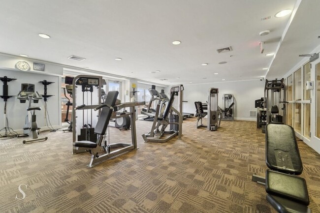 Building Photo - 20 Ave at Port Imperial