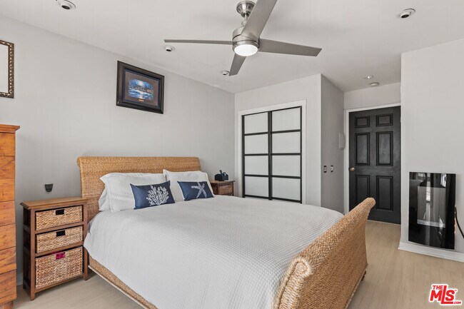 Building Photo - 26666 Seagull Way