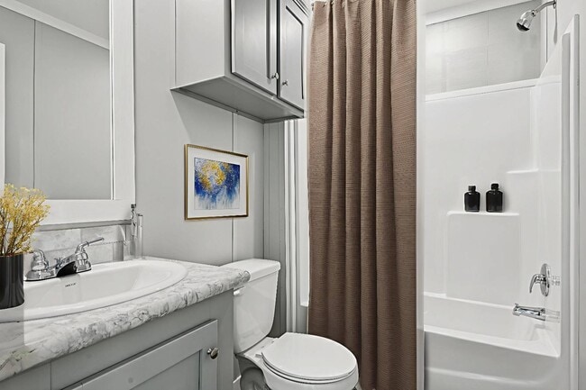 Building Photo - 1615 American Dr