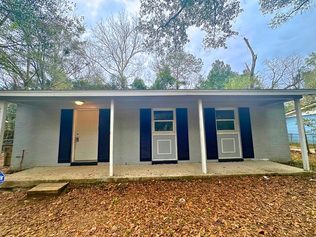 Building Photo - 1210 Athey Rd