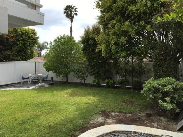 Building Photo - 952 2nd St.