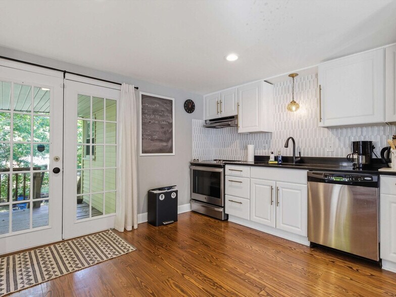 Building Photo - 4014 36th St