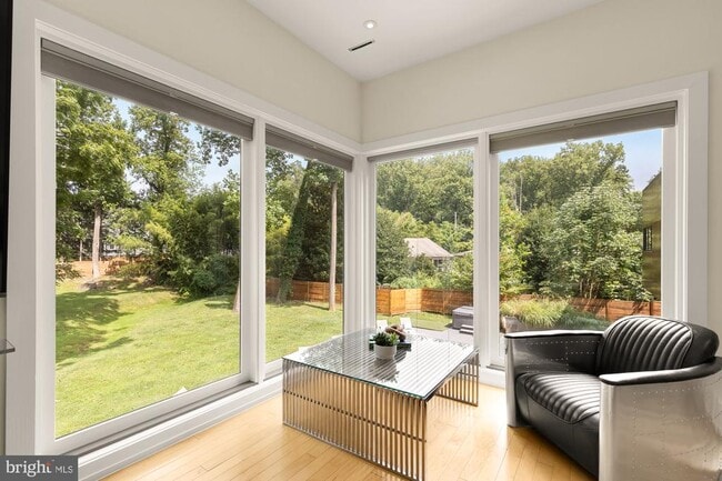 Building Photo - 6309 Bradley Blvd