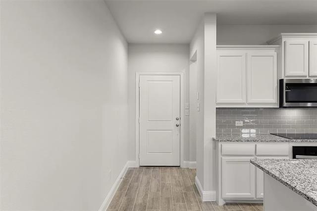 Building Photo - 521 Sandiford Ct