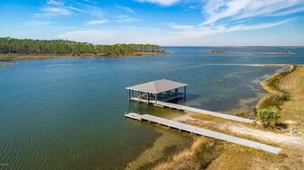 Building Photo - 1232 Bluestem Street