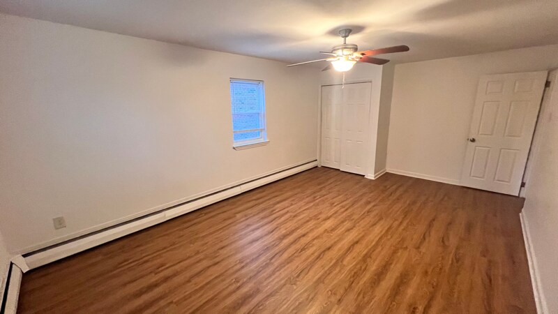 Building Photo - 1332 Faunce St