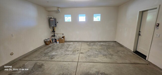 Building Photo - 4S RANCH/ DEL SUR - SAN DIEGO -  Very Nice 4 Bedroom / 4 Bath House.  AVAILABLE NOW!