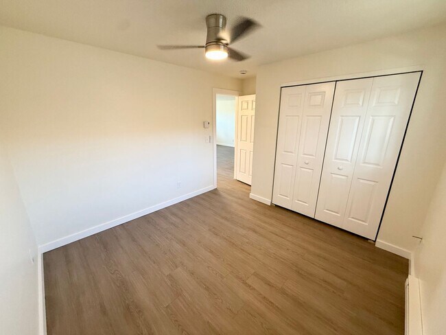 Building Photo - 4950-4956 Basswood Drive