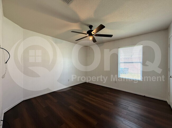 Building Photo - 8956 Preakness Cir