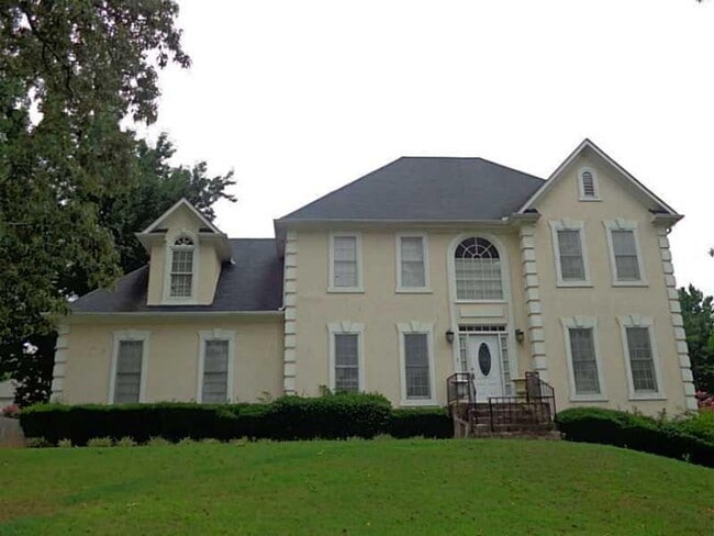 COMING SOON!! 5 Bedroom finished basement... - COMING SOON!!  5 Bedroom finished basement...