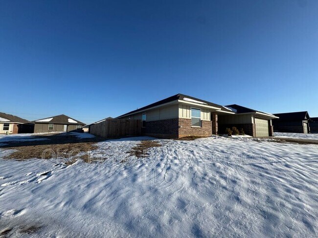 Building Photo - 928 Dusky Valley Ln