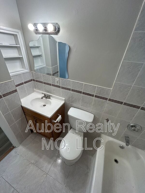 Building Photo - 8300 E 91st Terrace