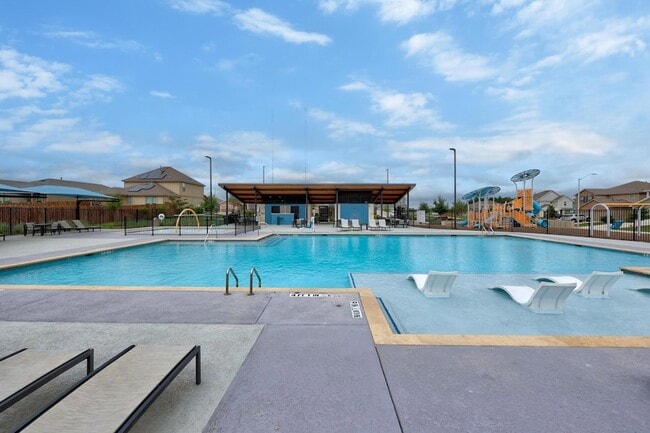 Building Photo - 317 Black Alder St