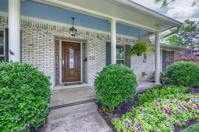 Building Photo - 1404 Seminole Dr