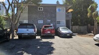 Building Photo - 2732 21st Ave